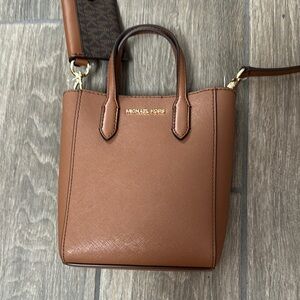 Michael Kors NWT Brown Mini Leather Bag, Crossbody or handle.